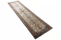 Close-up detail of 2000s Yalameh rug from Iran / Persia showing Wool weave