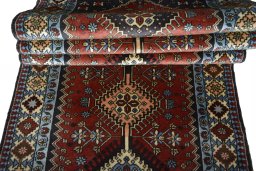 Corner detail of 2000s Yalameh rug showing border pattern and Wool pile