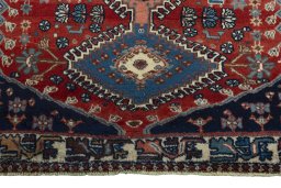 Central medallion detail of 1970s Yalameh rug from Iran / Persia