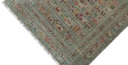 Backside of handmade New Samarkand rug showing knot structure and weave density