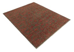 Corner detail of New Farahan rug showing border pattern and Wool pile