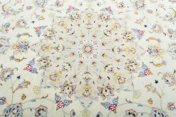 Central medallion detail of New Kashan rug from Iran / Persia