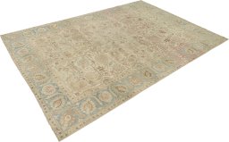 Close-up detail of 1920s Vintage rug from Iran / Persia showing Wool weave