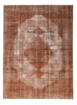 Full view of 1970s Vintage rug from Iran / Persia, 325 × 239 cm in Yellow tones
