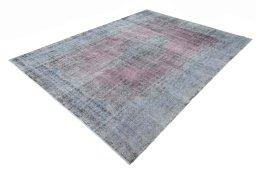 Corner detail of 1970s Vintage rug showing border pattern and Wool pile