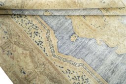 Close-up detail of 1970s Vintage rug from Turkey showing Wool weave