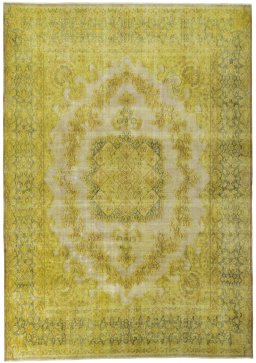 Full view of 1950s Vintage rug from Pakistan, 480 × 337 cm in Yellow tones