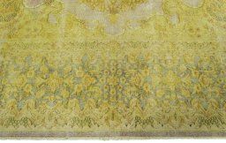 Full view of 1950s Vintage rug from Pakistan, 480 × 337 cm in Yellow tones