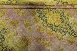 Close-up detail of 1950s Vintage rug from Pakistan showing Wool weave