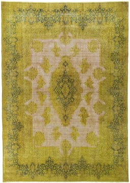 Full view of 1950s Vintage rug from Pakistan, 402 × 283 cm in Red tones