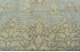 Corner detail of 1970s Vintage rug showing border pattern and Wool pile