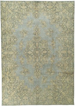 Full view of 1970s Vintage rug from Pakistan, 410 × 289 cm in Green tones