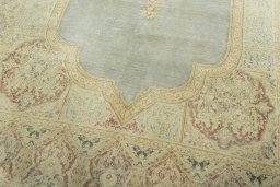 Close-up detail of 1950s Vintage rug from Pakistan showing Wool weave