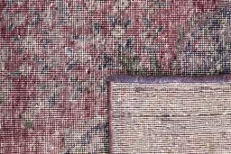 Close-up detail of 1955s Vintage rug from Iran / Persia showing Wool weave