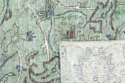Close-up detail of 1955s Vintage rug from Iran / Persia showing Wool weave