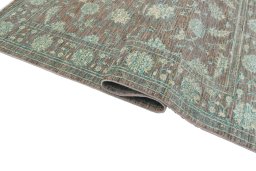 Close-up detail of New Farahan rug from Pakistan showing Wool weave