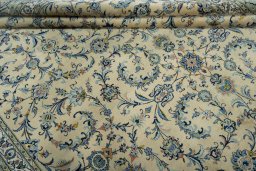 Close-up detail of 2000s Kashan rug from Iran / Persia showing Cork weave