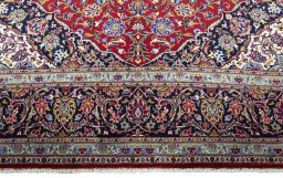 Full view of New Kashan rug from Iran / Persia, 320 × 225 cm in Red tones