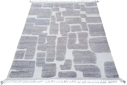 Corner detail of New Morocco rug showing border pattern and Wool pile