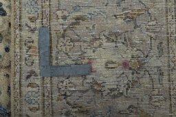 Close-up detail of 1950s Vintage rug from Pakistan showing Wool weave