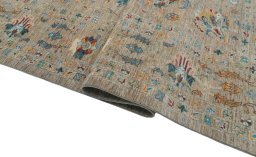 Close-up detail of New Farahan rug from Pakistan showing Wool weave