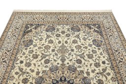 Backside of handmade 1980s Nain Silk rug showing knot structure and weave density