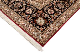 Central medallion detail of 2020s Tabriz Silk rug from Iran / Persia