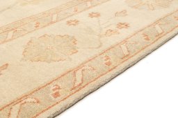 Central medallion detail of New Oushak rug from India