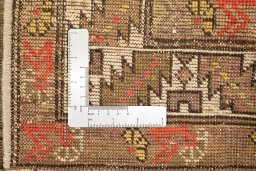Corner detail of 1920s Shirvan rug showing border pattern and Wool pile