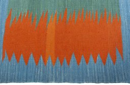 Central medallion detail of New Kilim Sofre rug from Turkey