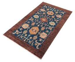 Close-up detail of New Farahan rug from Pakistan showing Wool weave