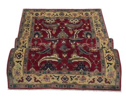 Central medallion detail of New Farahan rug from Pakistan