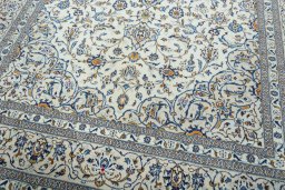 Close-up detail of 2000s Kashan rug from Iran / Persia showing Wool weave