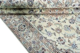 Close-up detail of New Nain rug from Iran / Persia showing Wool weave