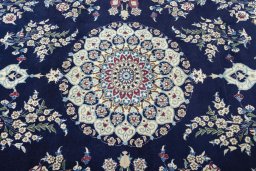 Central medallion detail of 2000s Nain rug from Iran / Persia