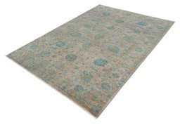 Close-up detail of New Farahan rug from Pakistan showing Wool weave