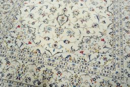 Close-up detail of 2000s Kashan rug from Iran / Persia showing Wool weave