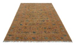Surface texture of New Samarkand rug with natural Wool and intricate pattern