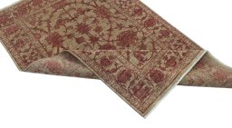 Central medallion detail of New Farahan rug from Pakistan
