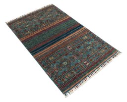 Corner detail of New Samarkand rug showing border pattern and Wool pile