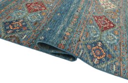 Close-up detail of New Samarkand rug from Pakistan showing Wool weave