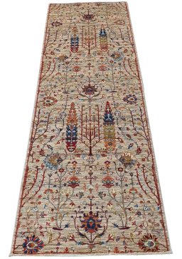 Corner detail of New Haj-jalili rug showing border pattern and Wool pile