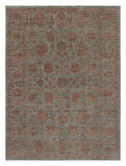 Full view of New Farahan rug from Pakistan, 230 × 169 cm in Gray tones