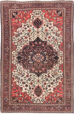 Full view of 1900s Farahan rug from Iran / Persia, 201 × 133 cm in Red tones