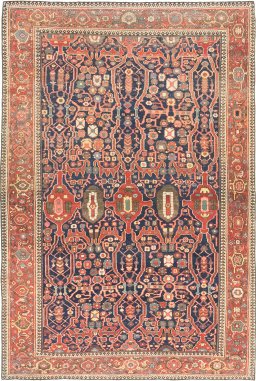 Full view of 1900s Farahan rug from Iran / Persia, 210 × 141 cm in Dark blue tones