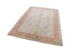 Close-up detail of New Farahan rug from Pakistan showing Wool weave