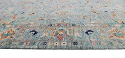 Close-up detail of New Farahan rug from Pakistan showing Wool weave