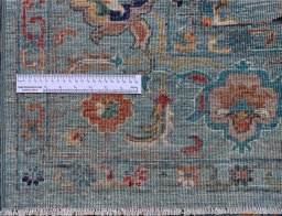 Central medallion detail of New Farahan rug from Pakistan