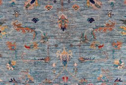 Close-up detail of New Farahan rug from Pakistan showing Wool weave