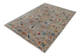 Corner detail of New Farahan rug showing border pattern and Wool pile